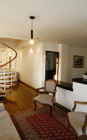Apartamento à venda com 150m², 5 quartos e 2 vagasSala