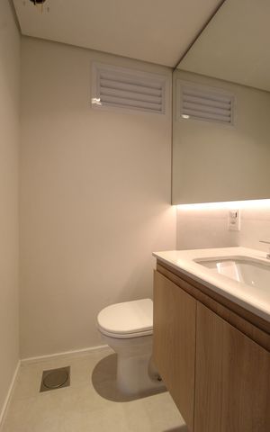 Apartamento à venda com 133m², 2 quartos e 1 vagaBanheiro da Suíte 1