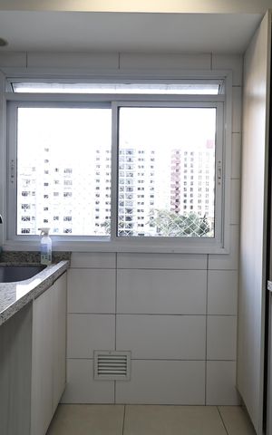 Apartamento à venda com 76m², 2 quartos e 2 vagasÁrea de Serviço