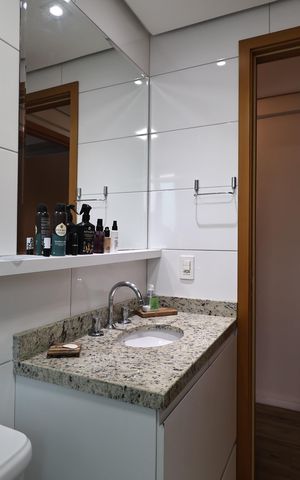 Apartamento à venda com 76m², 2 quartos e 2 vagasBanheiro