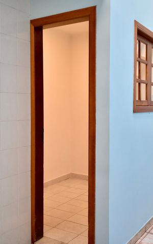 Casa à venda com 140m², 3 quartos e 2 vagas Casa à venda com 140m², 3 quartos e 2 vagasQuarto de Serviço