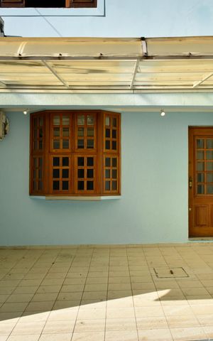 Casa à venda com 140m², 3 quartos e 2 vagas Casa à venda com 140m², 3 quartos e 2 vagasGaragem