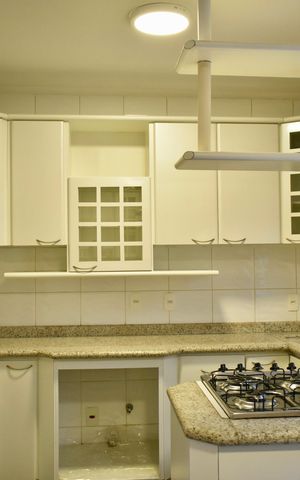 Casa à venda com 140m², 3 quartos e 2 vagas Casa à venda com 140m², 3 quartos e 2 vagasCozinha