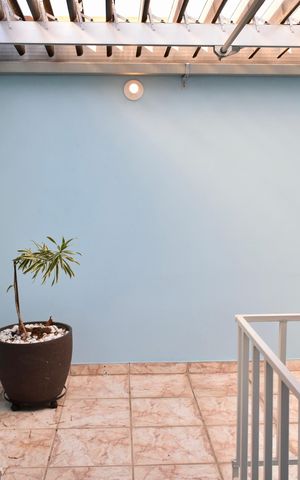 Casa à venda com 140m², 3 quartos e 2 vagas Casa à venda com 140m², 3 quartos e 2 vagasVaranda Quarto 2