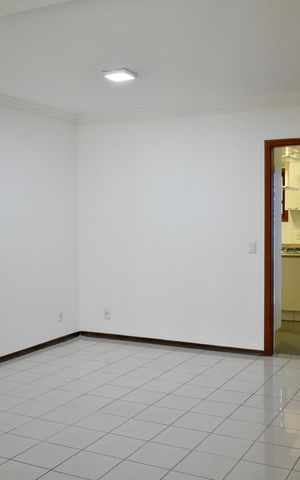 Casa à venda com 140m², 3 quartos e 2 vagas Casa à venda com 140m², 3 quartos e 2 vagasSala