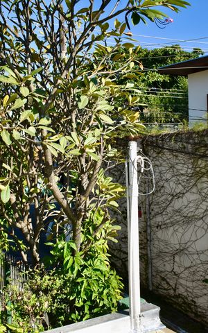 Casa à venda com 140m², 3 quartos e 2 vagas Casa à venda com 140m², 3 quartos e 2 vagasSuíte