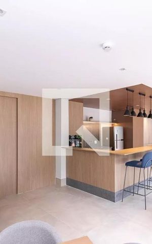 Studio à venda com 26m², 1 quarto e sem vaga Studio à venda com 26m², 1 quarto e sem vagaÁrea comum - Salão de Festas