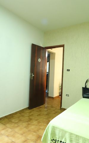 Casa para alugar com 299m², 4 quartos e 6 vagasQuarto 1