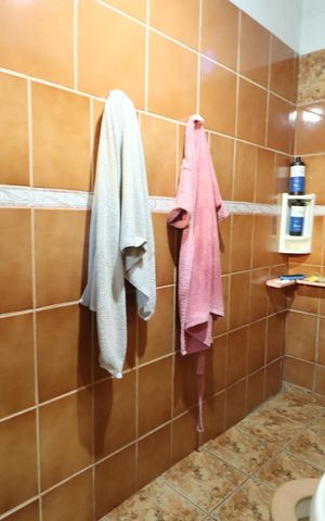 Casa para alugar com 299m², 4 quartos e 6 vagasBanheiro da Suíte