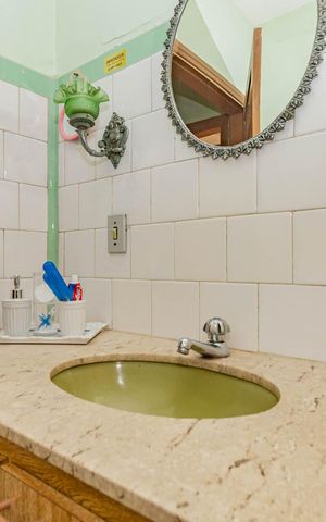 Casa à venda com 70m², 2 quartos e sem vagaBanheiro