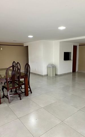 Apartamento à venda com 80m², 2 quartos e 2 vagas Apartamento à venda com 80m², 2 quartos e 2 vagasÁrea comum - Salão de festas