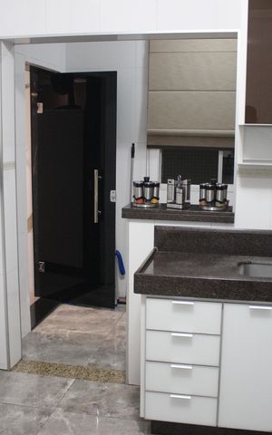 Apartamento à venda com 240m², 4 quartos e 2 vagasCozinha