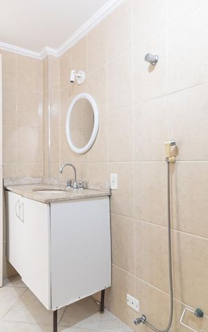 Apartamento para alugar com 71m², 2 quartos e sem vaga Apartamento para alugar com 71m², 2 quartos e sem vagaBanheiro
