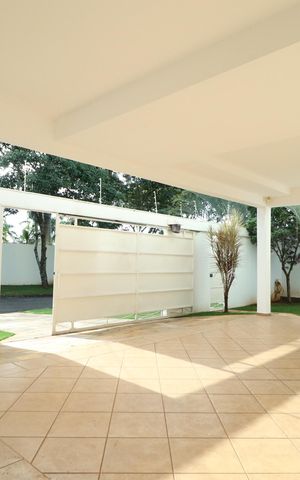 Casa para alugar com 237m², 5 quartos e 3 vagasGaragem