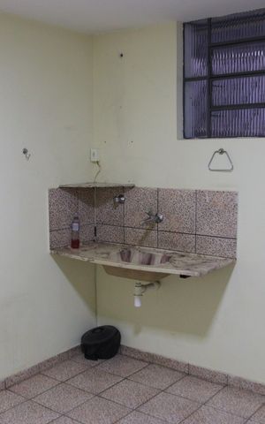 Casa para alugar com 80m², 3 quartos e 1 vagaCozinha