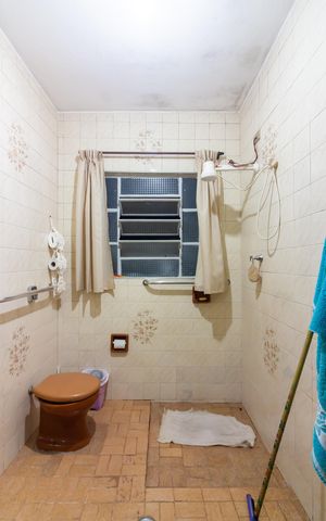 Casa à venda com 417m², 3 quartos e 5 vagasBanheiro