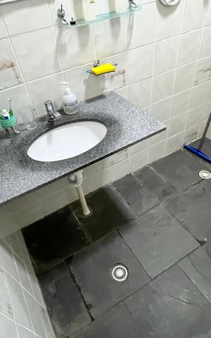 Casa para alugar com 200m², 5 quartos e 2 vagasBanheiro da Suíte