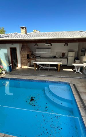 Casa para alugar com 200m², 5 quartos e 2 vagasPiscina