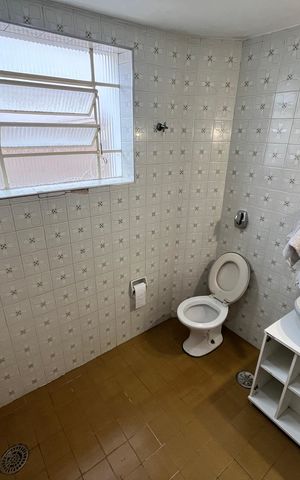 Casa para alugar com 200m², 5 quartos e 2 vagasBanheiro 2