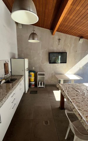 Casa para alugar com 200m², 5 quartos e 2 vagasChurrasqueira