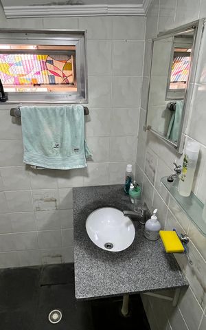 Casa para alugar com 200m², 5 quartos e 2 vagasBanheiro da Suíte