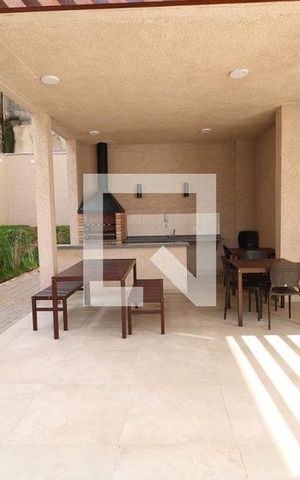 Apartamento para alugar com 35m², 2 quartos e sem vagaÁrea comum - Churrasqueira