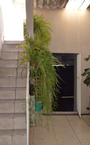 Casa à venda com 220m², 2 quartos e 2 vagasÁrea de Serviço