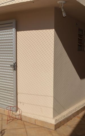Casa à venda com 220m², 2 quartos e 2 vagasEdicula