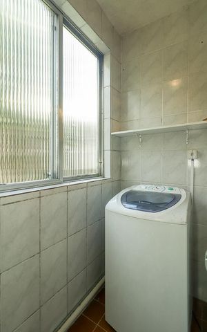 Apartamento à venda com 68m², 2 quartos e sem vagaÁrea de Serviço