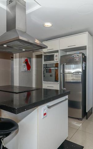 Apartamento para alugar com 210m², 4 quartos e 2 vagasCozinha