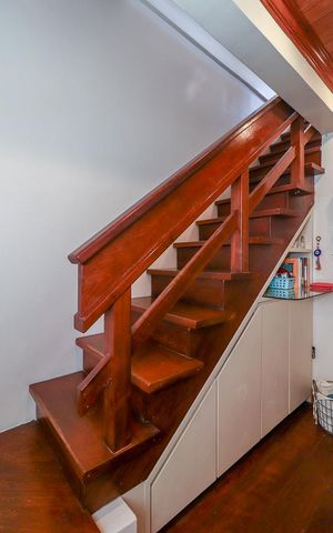 Apartamento para alugar com 210m², 4 quartos e 2 vagasEscada