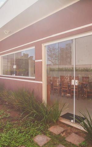 Casa de condomínio à venda com 135m², 3 quartos e 2 vagas Casa de condomínio à venda com 135m², 3 quartos e 2 vagasÁrea comum - Salão de Festas