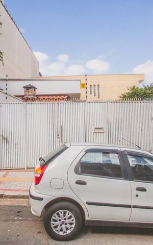 Casa de condomínio à venda com 135m², 3 quartos e 2 vagas Casa de condomínio à venda com 135m², 3 quartos e 2 vagasFachada