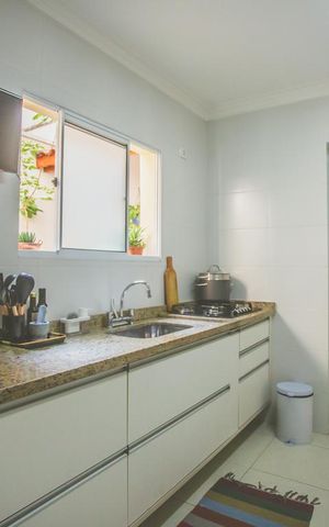 Casa de condomínio à venda com 135m², 3 quartos e 2 vagas Casa de condomínio à venda com 135m², 3 quartos e 2 vagasCozinha