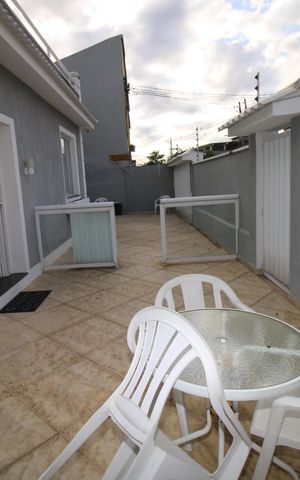 Casa à venda com 225m², 4 quartos e 2 vagasÁrea externa