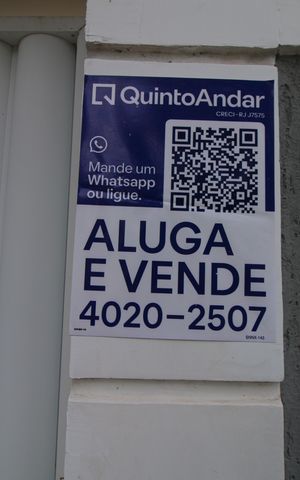 Casa à venda com 225m², 4 quartos e 2 vagasPlaca