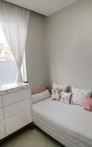 Casa à venda com 225m², 4 quartos e 2 vagasQuarto 2