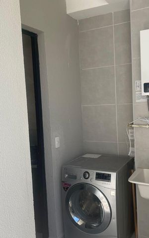 Apartamento para alugar com 44m², 2 quartos e sem vaga Apartamento para alugar com 44m², 2 quartos e sem vagaÁrea de Serviço
