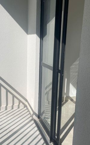 Apartamento para alugar com 44m², 2 quartos e sem vaga Apartamento para alugar com 44m², 2 quartos e sem vagaVaranda