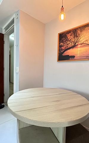 Apartamento para alugar com 79m², 2 quartos e 1 vaga Apartamento para alugar com 79m², 2 quartos e 1 vagaSala