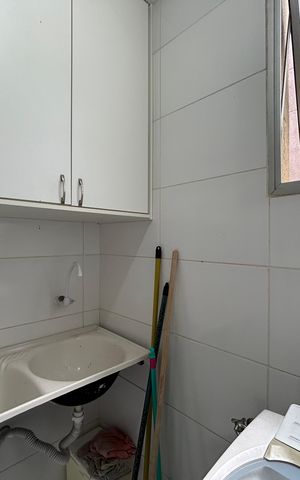 Apartamento para alugar com 79m², 2 quartos e 1 vaga Apartamento para alugar com 79m², 2 quartos e 1 vagaCozinha e Área de Serviço