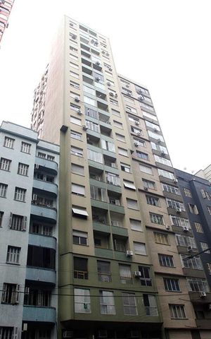 Apartamento à venda com 54m², 1 quarto e sem vagaFachada