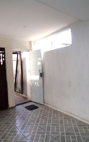Casa à venda com 130m², 3 quartos e sem vagaCorredor