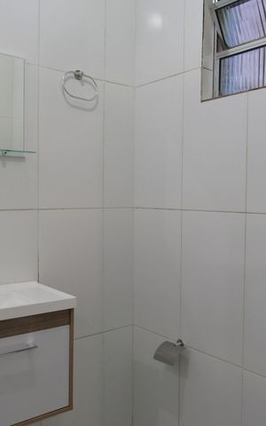 Casa para alugar com 30m², 1 quarto e sem vagaBanheiro