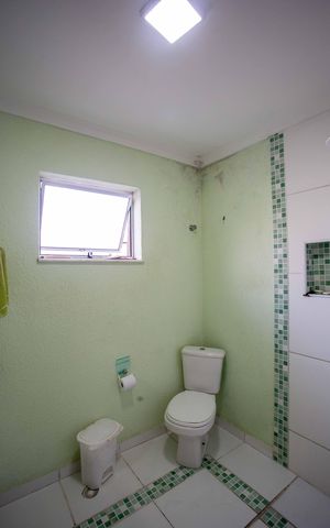 Casa à venda com 120m², 2 quartos e 2 vagasBanheiro