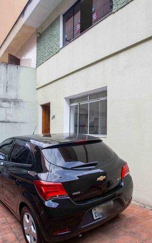 Casa à venda com 120m², 2 quartos e 2 vagasGaragem