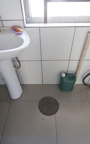 Casa à venda com 160m², 3 quartos e 2 vagasÁrea de Serviço