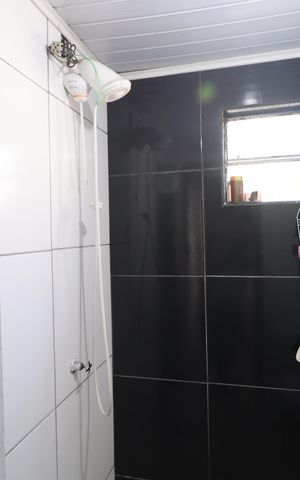 Casa à venda com 160m², 3 quartos e 2 vagasBanheiro de serviço