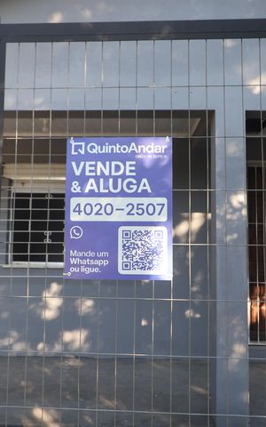 Casa à venda com 160m², 3 quartos e 2 vagasPlaca