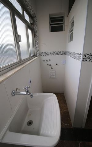 Apartamento para alugar com 60m², 3 quartos e 1 vagaÁrea de Serviço